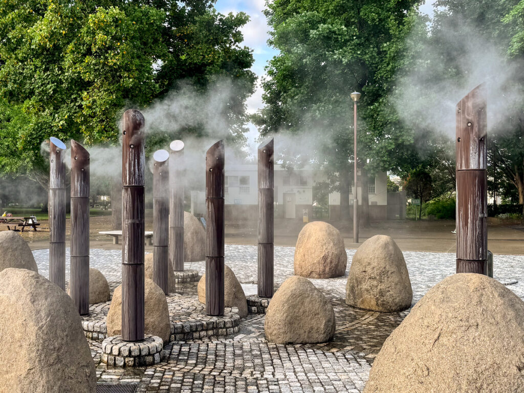 武蔵国分寺公園の霧の噴水 (2026年7月18日)