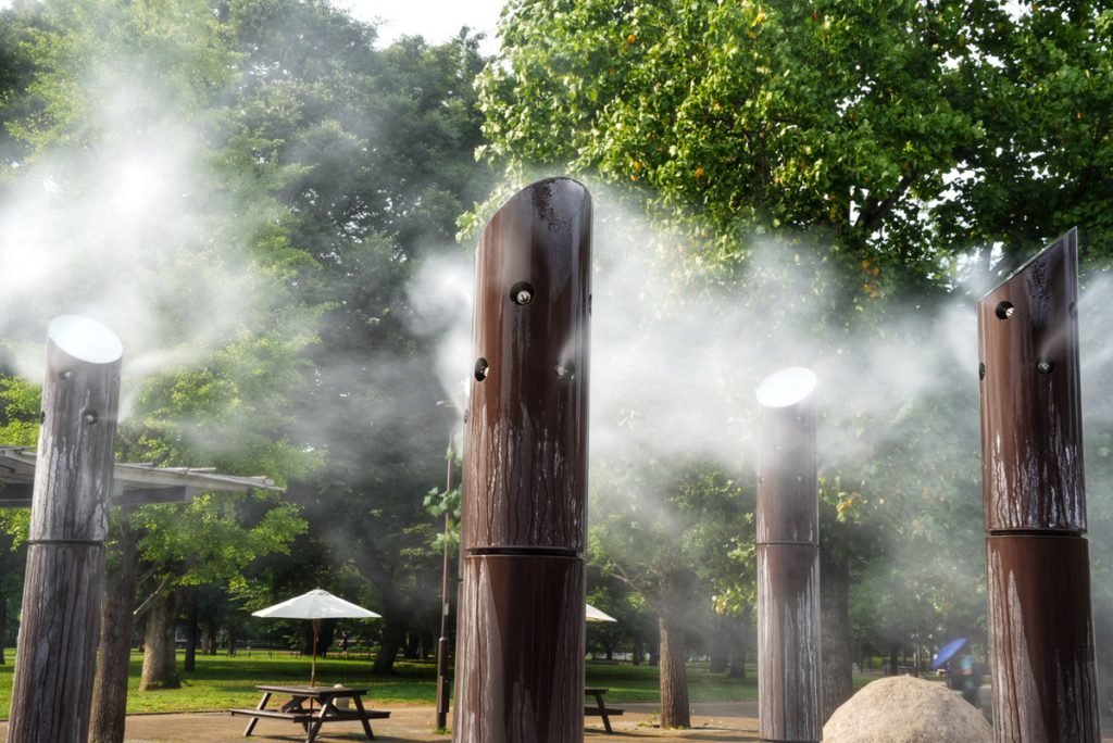 稼働が始まった武蔵国分寺公園の霧の噴水 (2022年7月2日撮影)